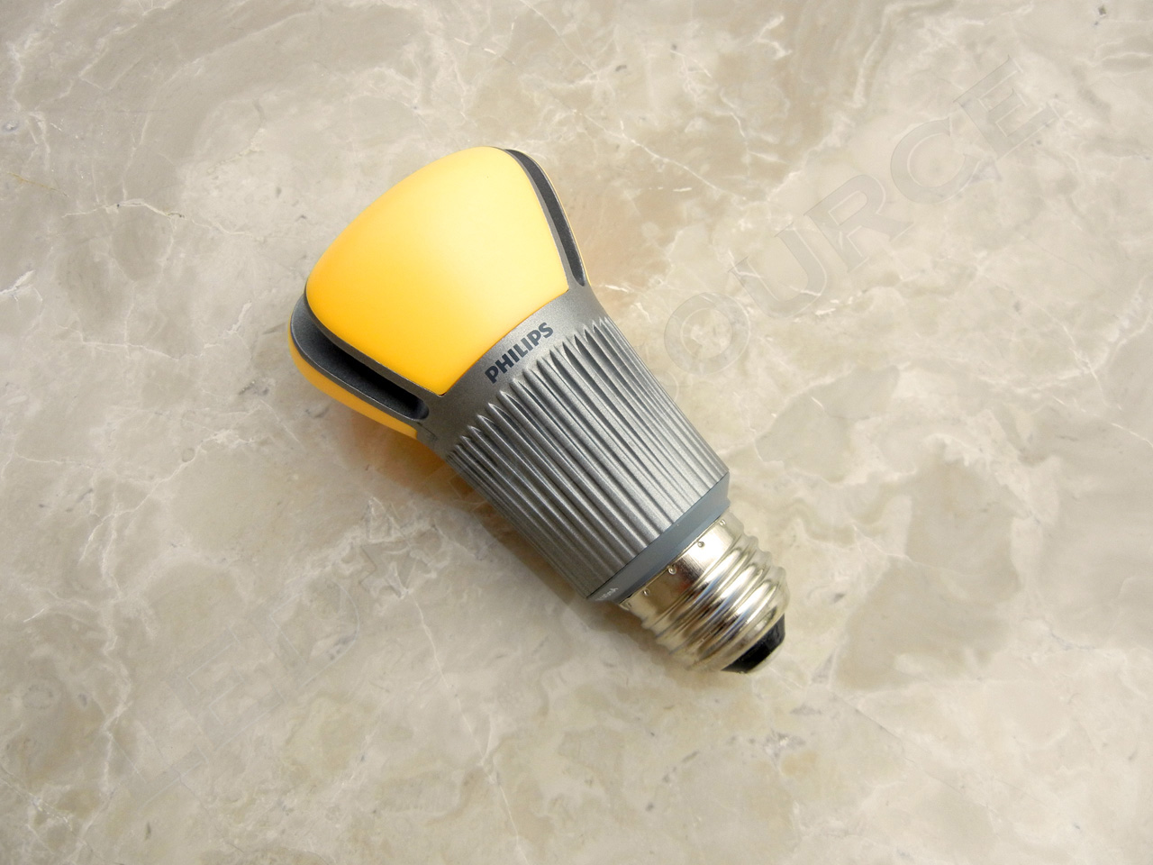 Endura and Ambient LED dimmable light bulbs