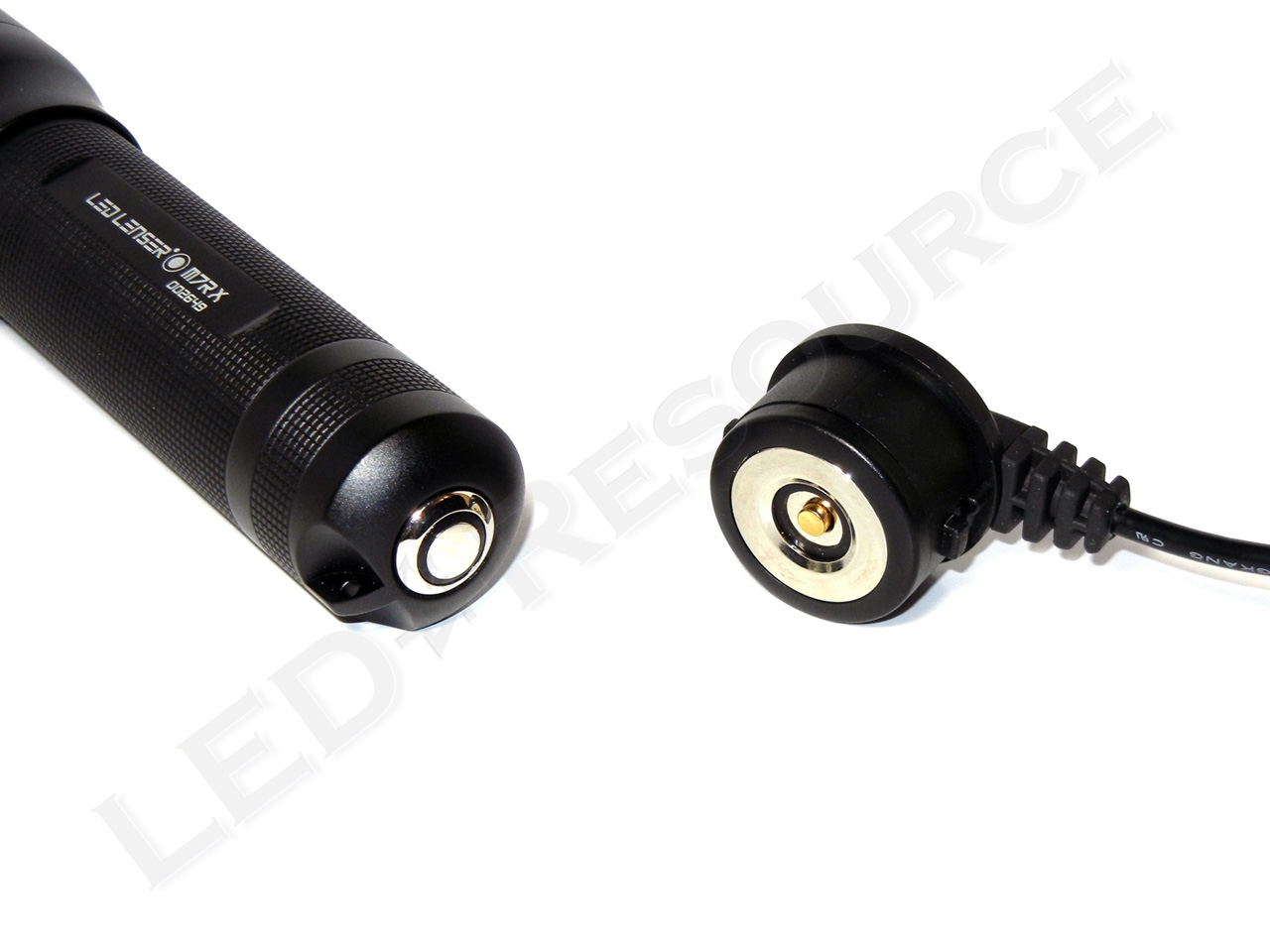 LED M7RX Rechargeable Flashlight Review - LED-Resource